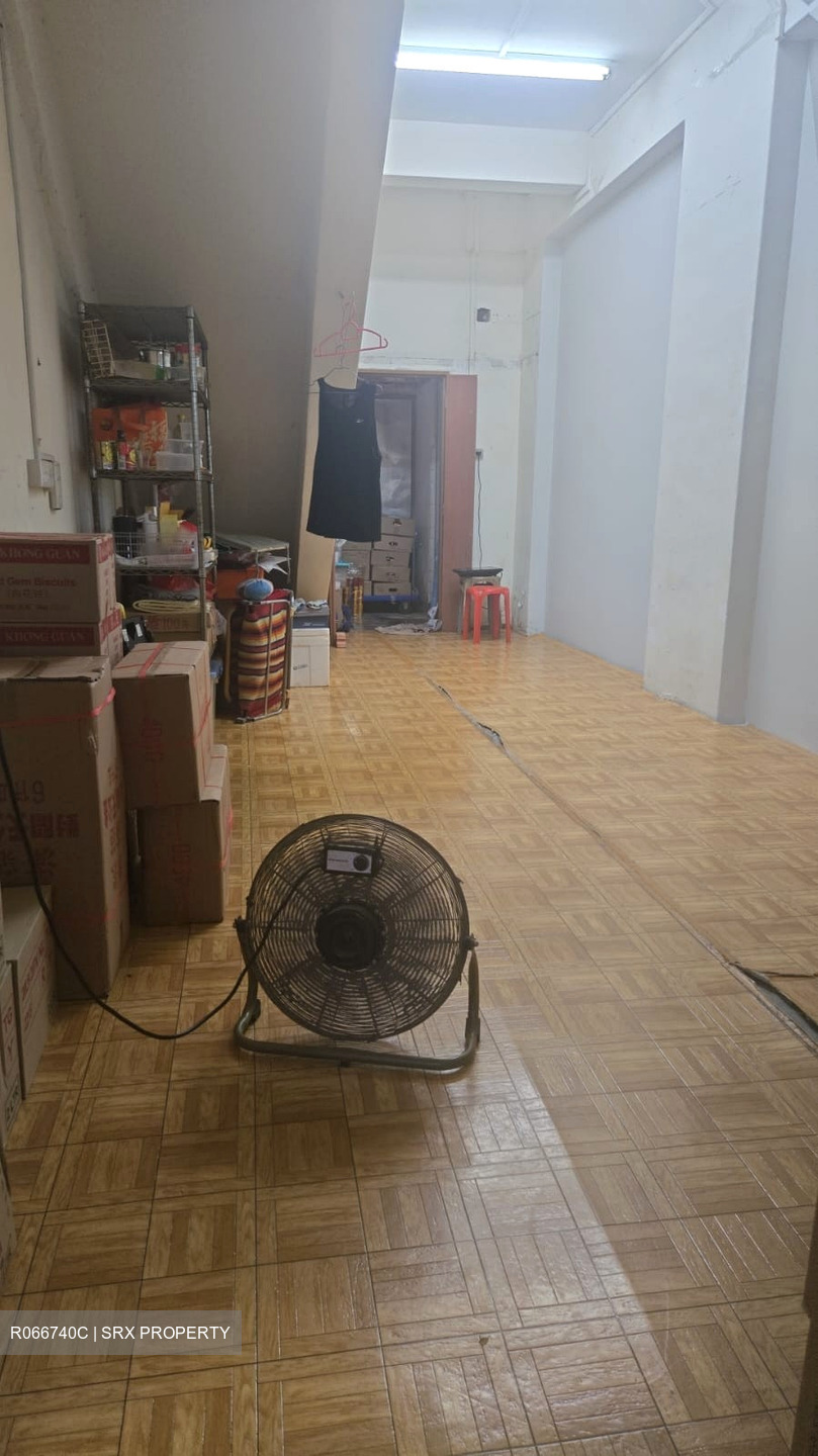 323 BUKIT BATOK STREET 33 (D23), Shop House #468957921